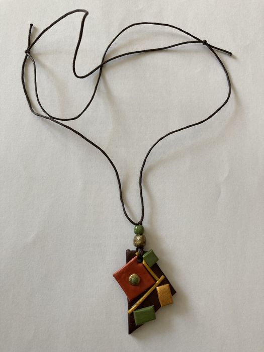 Колие и обеци комплект