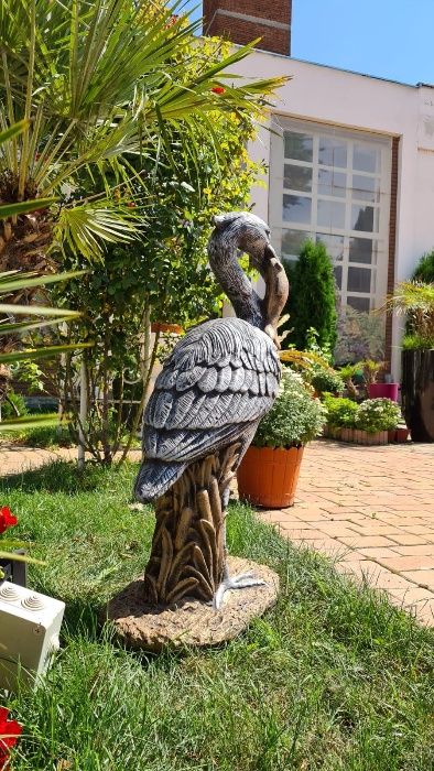 Ornament,ornament de gradina,statueta beton,Cocostarc cu peste