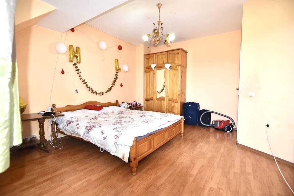 Продава се Двустаен апартамент в Пловдив, Център - 71 кв.м за 2113 €/кв.м - Снимка #5