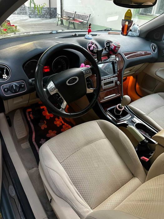 Vând Ford Mondeo MK4-2007