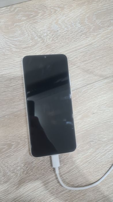 Samsung Galaxy A02s +чехол в подарок.