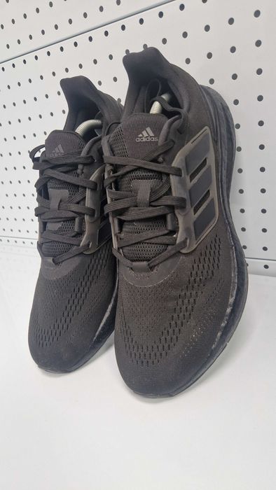 Оригинални мъжки маратонки- Adidas PureBoost 22