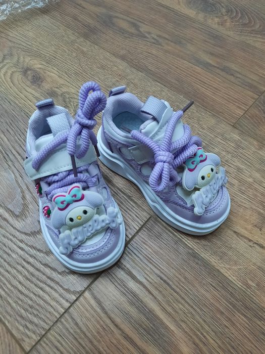 Новые туфельки для девочки