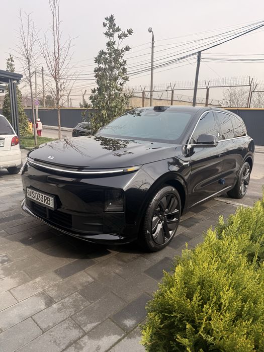 Выездная (кўчма) автомойка хизмати