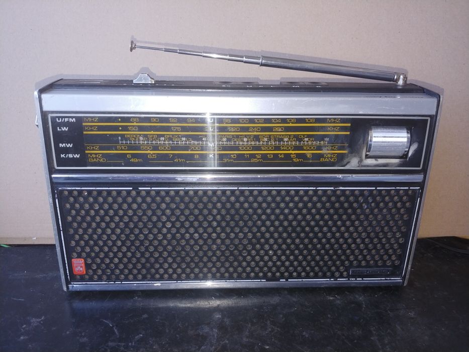 Radio GRUNDIG City boy portabil