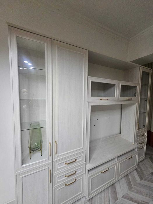 Стенка в гостиную
