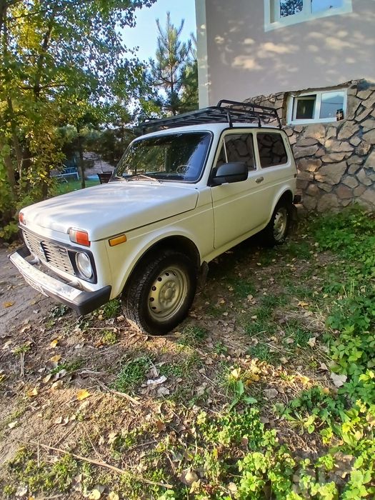 Нива 1983сотилади