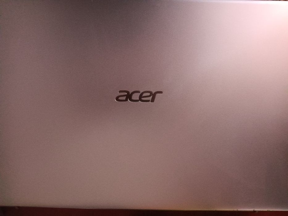 Ноутбук acer i3-1115