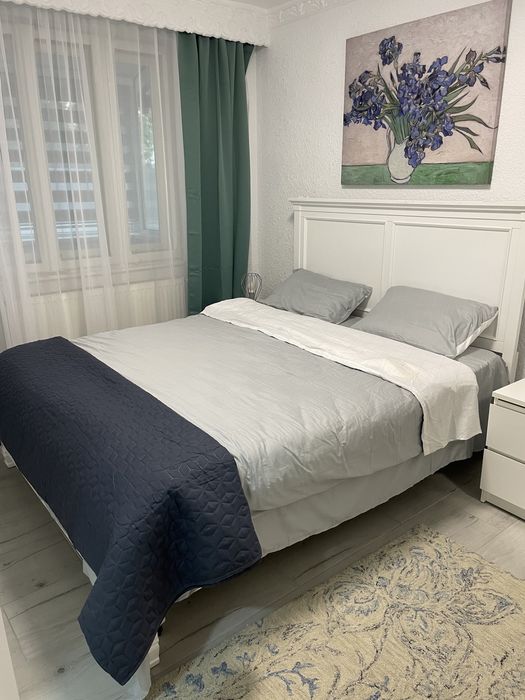 Inchiriez  apartament central,  in regim hotelier