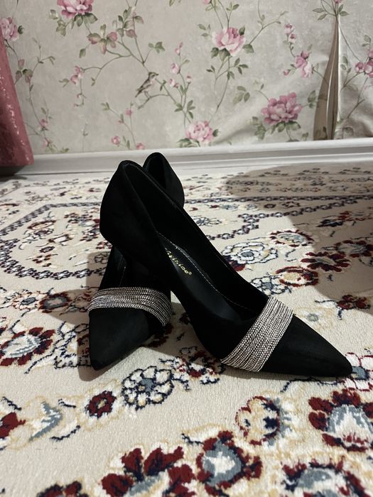 Черный туфли 37 размер