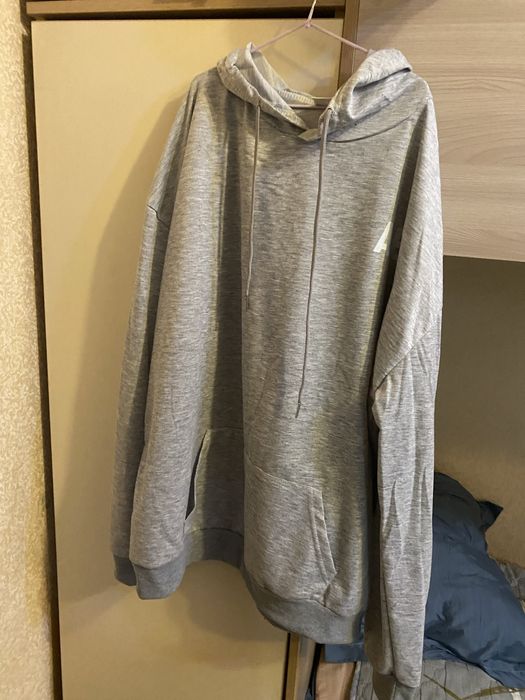 Кофты, толстовки и прочее.