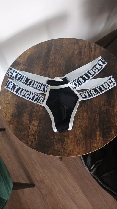 Vand chiloti tsnga pt barbati