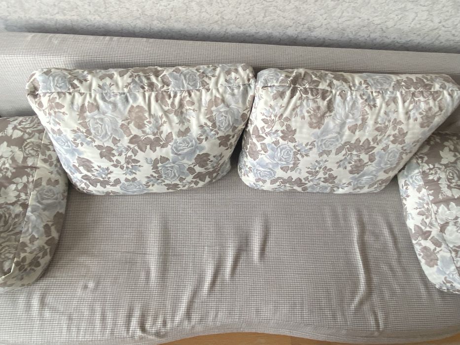 Продам диван б/у