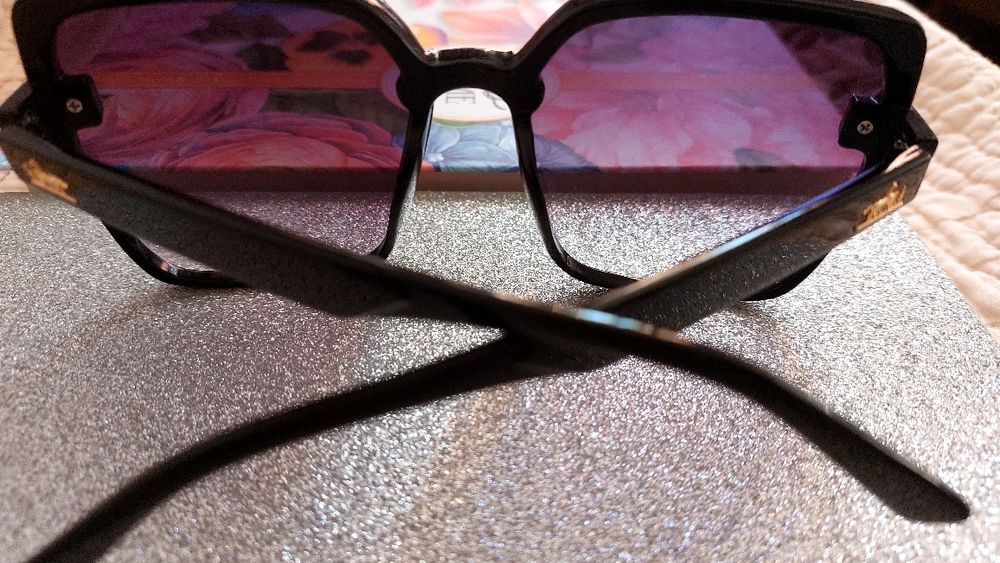 Продаются новые очки Hermes