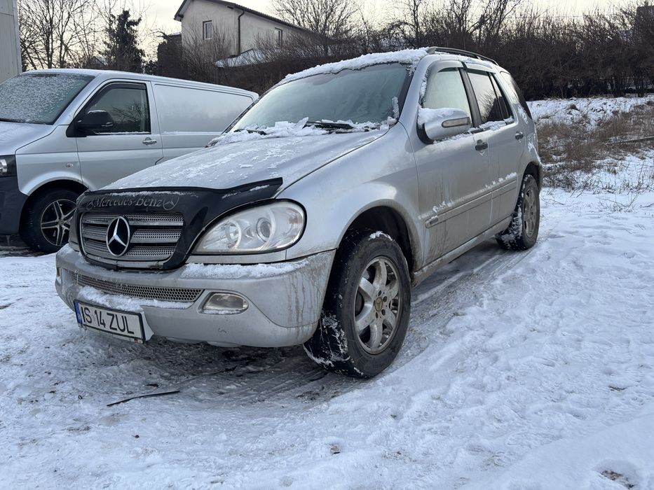 Dezmembrez ML 163 motor 2.7 stare foarte buna