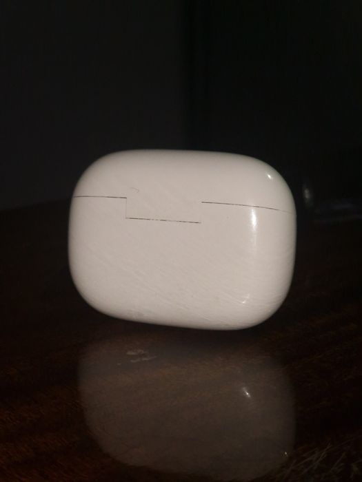 Оригинальный кейс realme Buds T300 (Белый)