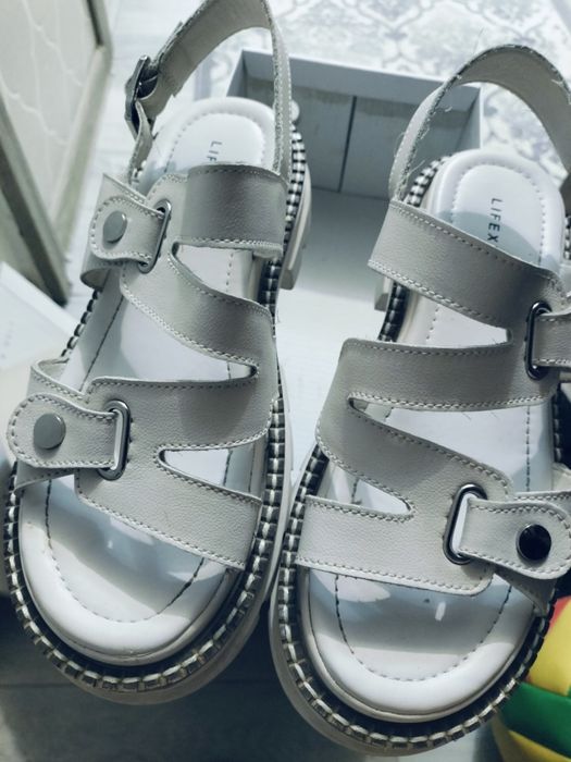 Женские летние сандали