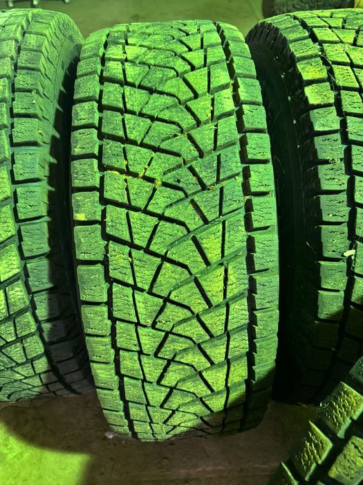 Шины с дисками и без