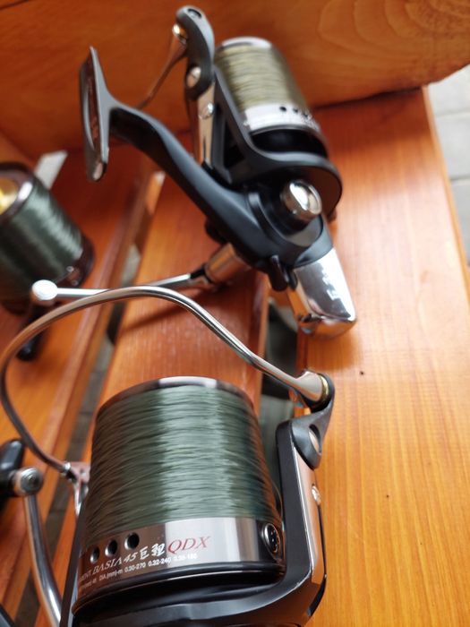 Set 3 mulinete daiwa basia tournament 45 qdx cu tamburi de rezerva