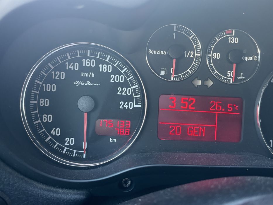 Alfa romeo 147 de vanzare