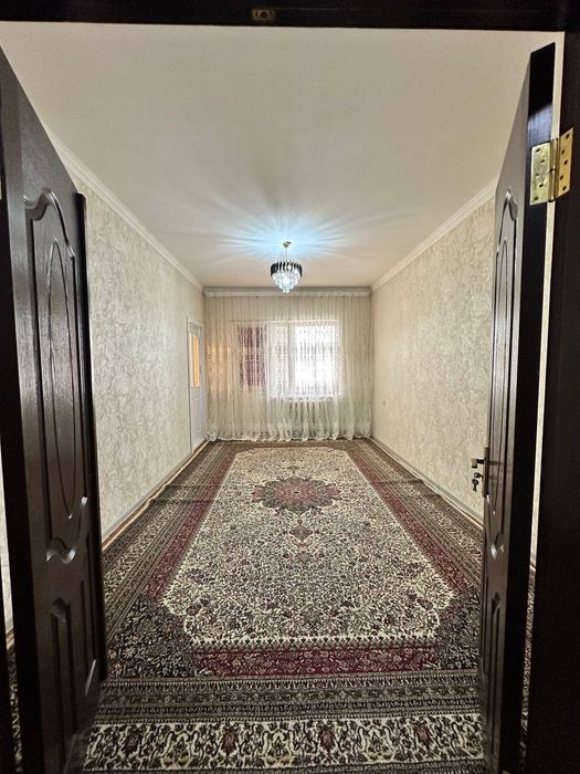 Срочно продаётся 4-комнатная квартира в Юнусабадском районе, 15-кварта