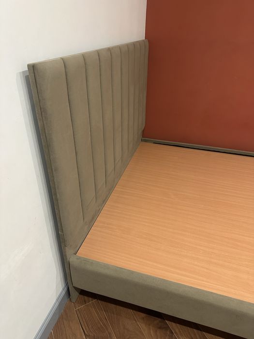 Продам кровать..