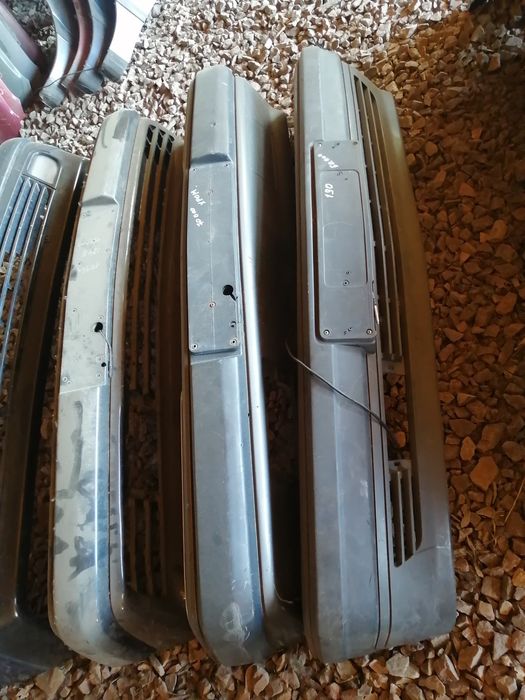 Продам бампера мерс 124