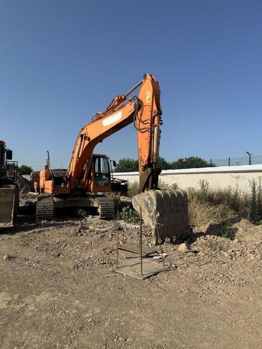 Gusenichniy ekskavator Doosan 225 ijaraga beriladi