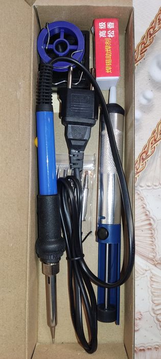 паяльник с набором для пайки 60 вт