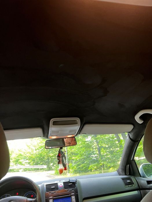 Vând golf 5 1.9 tdi 105 cp