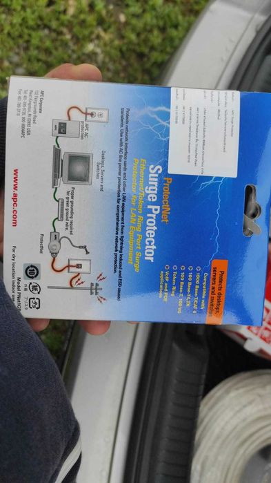 APC - protector pentru linii de date (protecție la supratensiune)