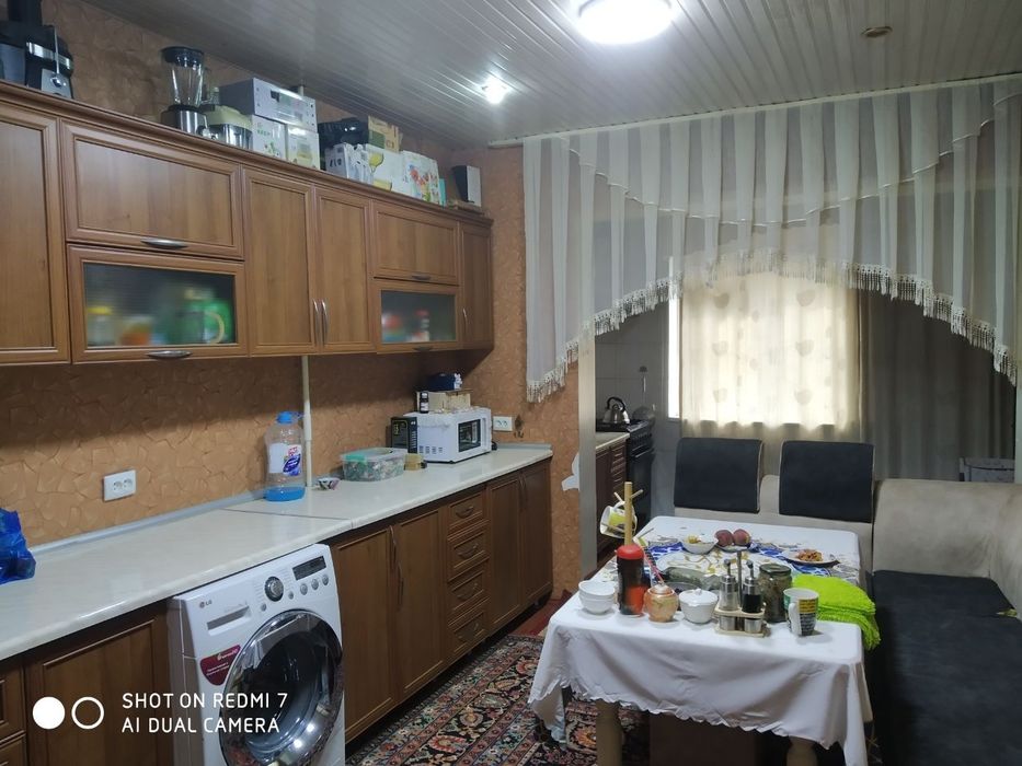 Yunusobod uy sotiladi 3 xonali