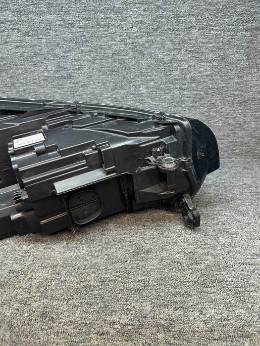 Far stanga full led matrix VOLKSWAGEN Tiguan 3
