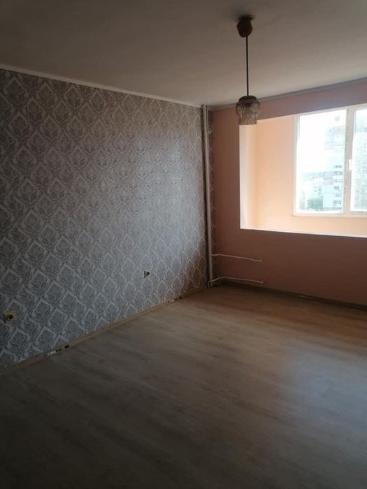 Дава се под наем Едностаен апартамент в София, Люлин 5 - 40 кв.м за 332 € - Снимка #2