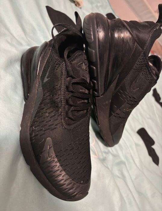 Nike Air Max 270