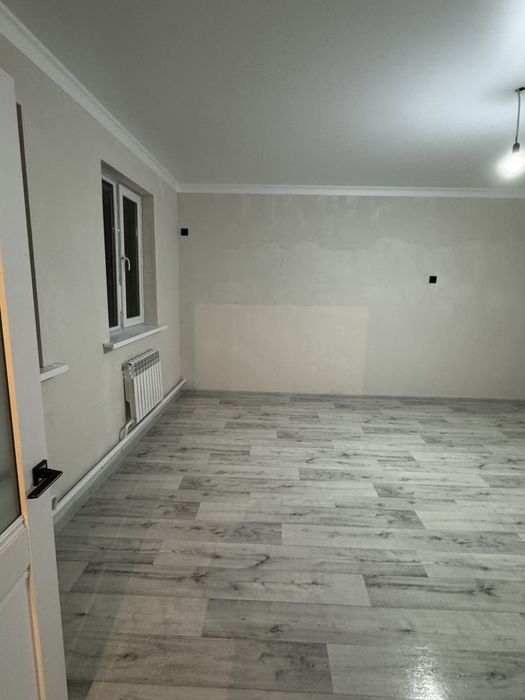 Продам гараж с времянкой