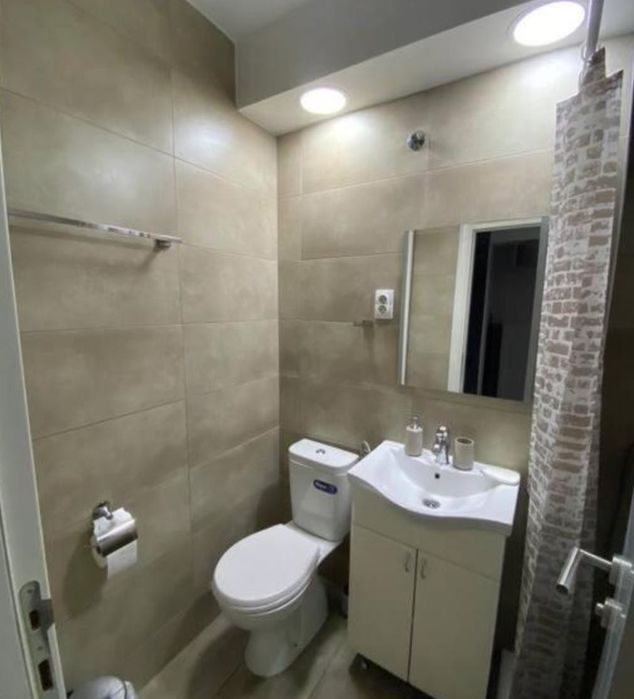 Дава се под наем Двустаен апартамент в София, Център - 71 кв.м за 523.26 € - Снимка #2