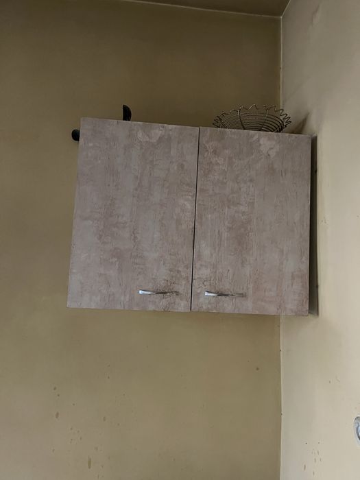 Мебеллар ва сандиқ сотилади, шу тоифа буюмлар оладиганлар диққатига