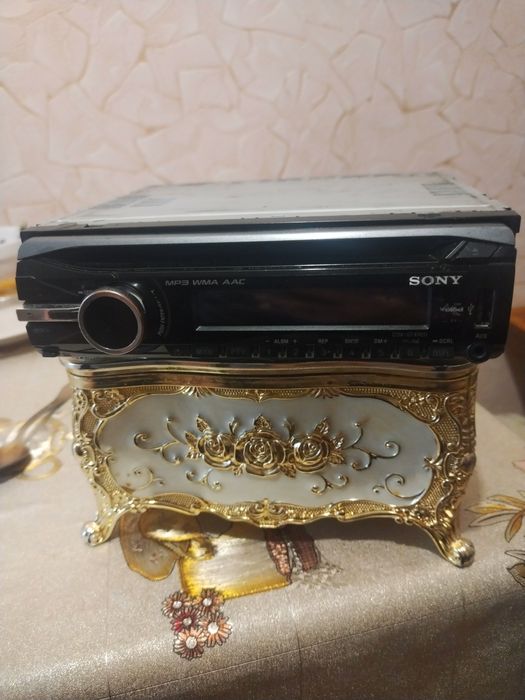 Продам авто магнитола