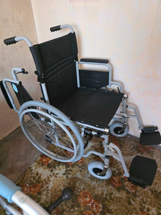 Инвалидна количка – нова
