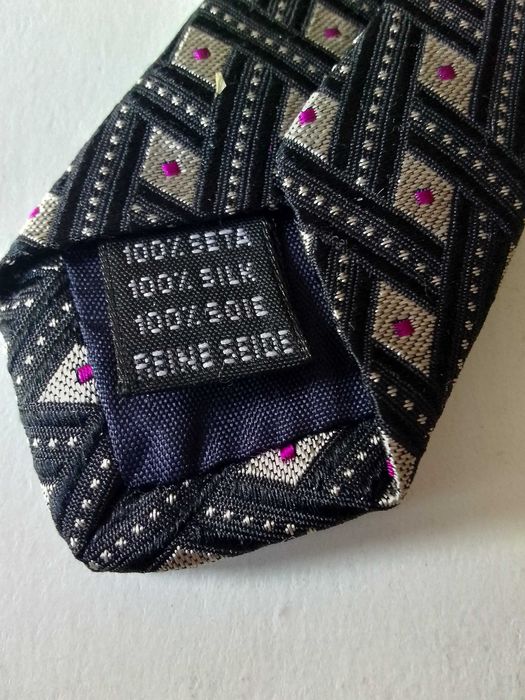 Италианска копринена вратовръзка