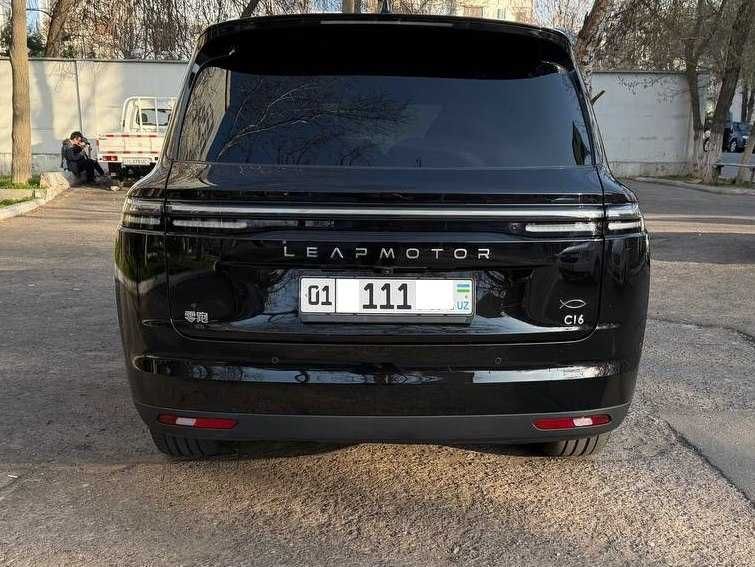Leapmotor C16 состояние отличное