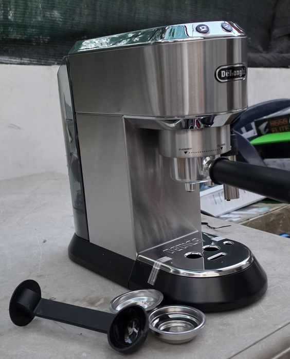Кафемашина Delonghi EC685