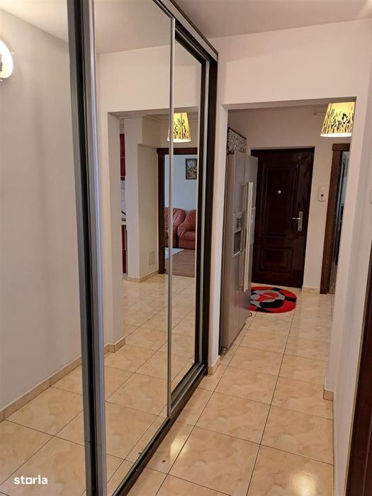 Apartament cu 3 camere decomandat - Zona Carrefour Felicia - Etaj 2 ! — fotografia 1