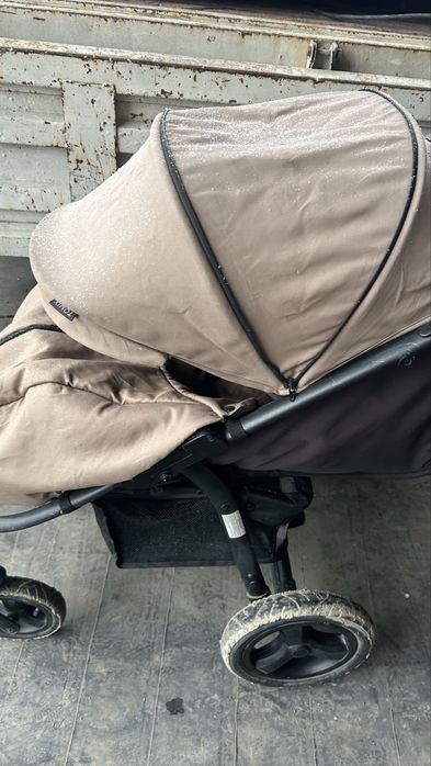 Продам коляску срочно в Ащыбулаке