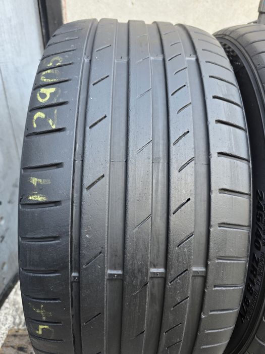 Vând două anvelope de vara kumho 245 40 18 dot 0722