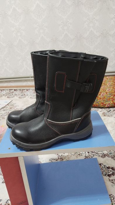 Қыстық етік.Размер. 40.  Сатам .