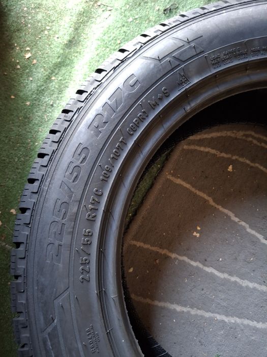 225 55 17C Pirelli DOT 2024 (2025) iarna NOI