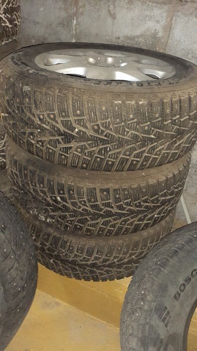 Титанка 225/60 R16 зимний покришка
