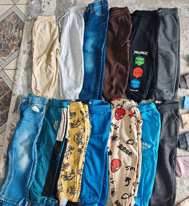 Lot pantaloni 104 baieti